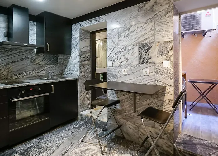 Cosmopolitan Chiado By Lovelystay شقة Lisboa